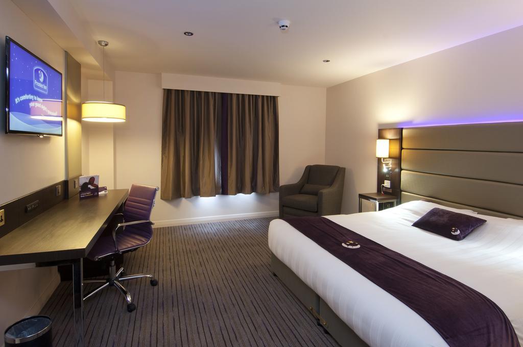 Premier Inn London べクスリーヒース エクステリア 写真