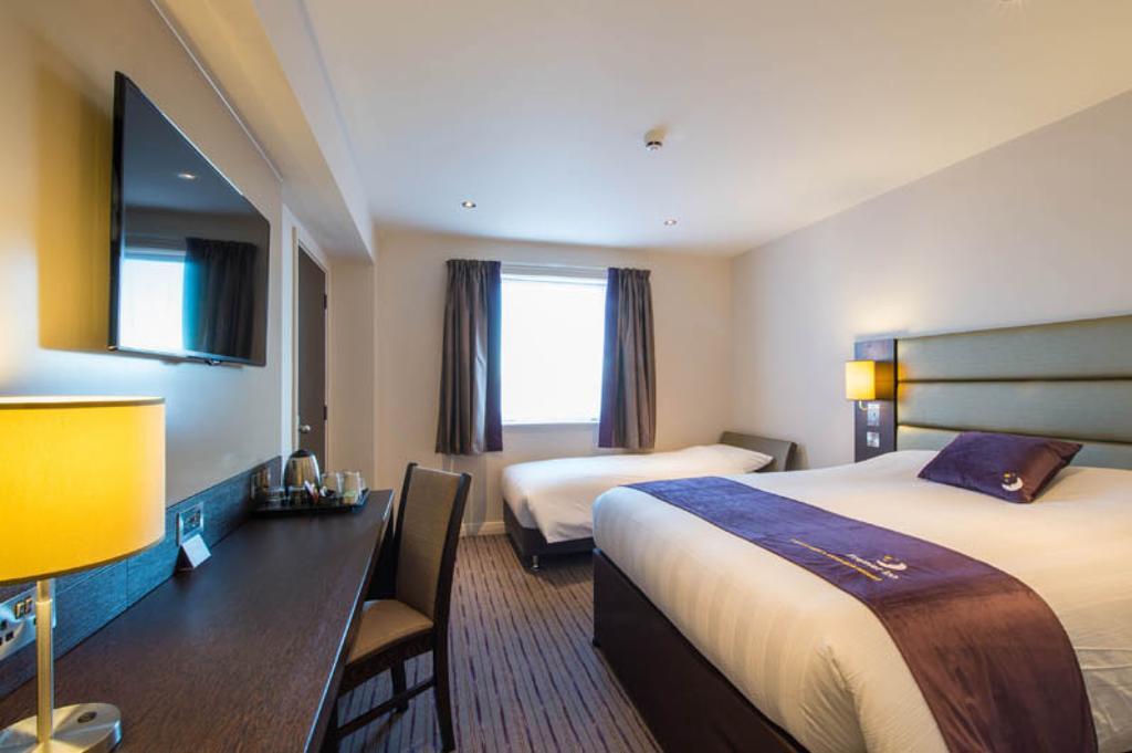 Premier Inn London べクスリーヒース エクステリア 写真