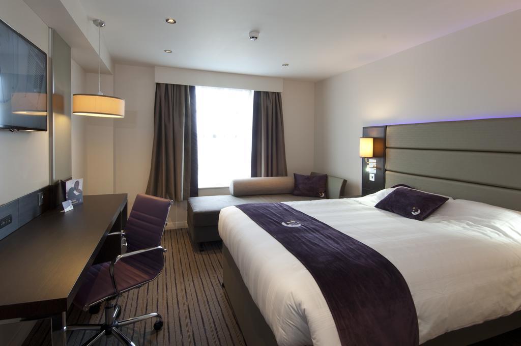 Premier Inn London べクスリーヒース エクステリア 写真
